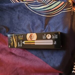 5/$25 🥳Angelina Perfect Eyebrows Trimmer - Silver
